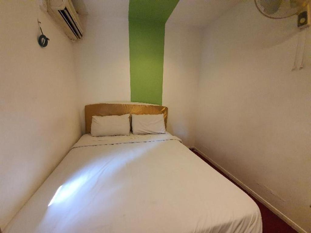 Oyo 1167 Rest And Go Hotel Klang Eksteriør bilde