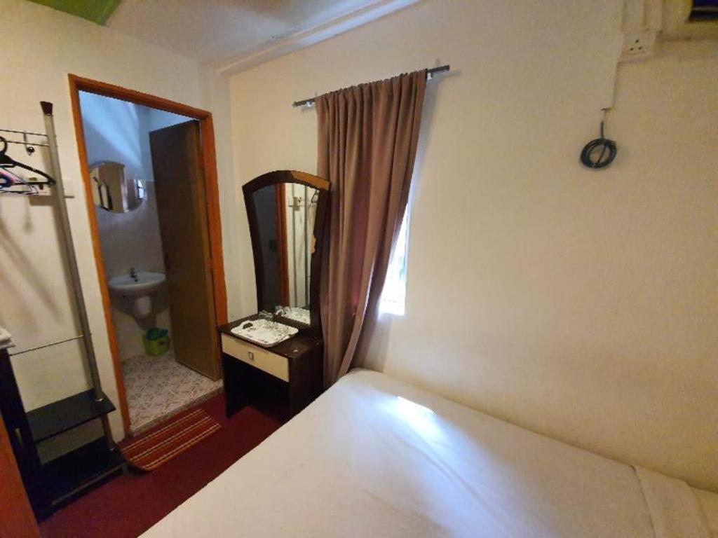 Oyo 1167 Rest And Go Hotel Klang Eksteriør bilde