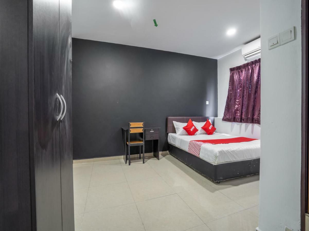 Oyo 1167 Rest And Go Hotel Klang Eksteriør bilde